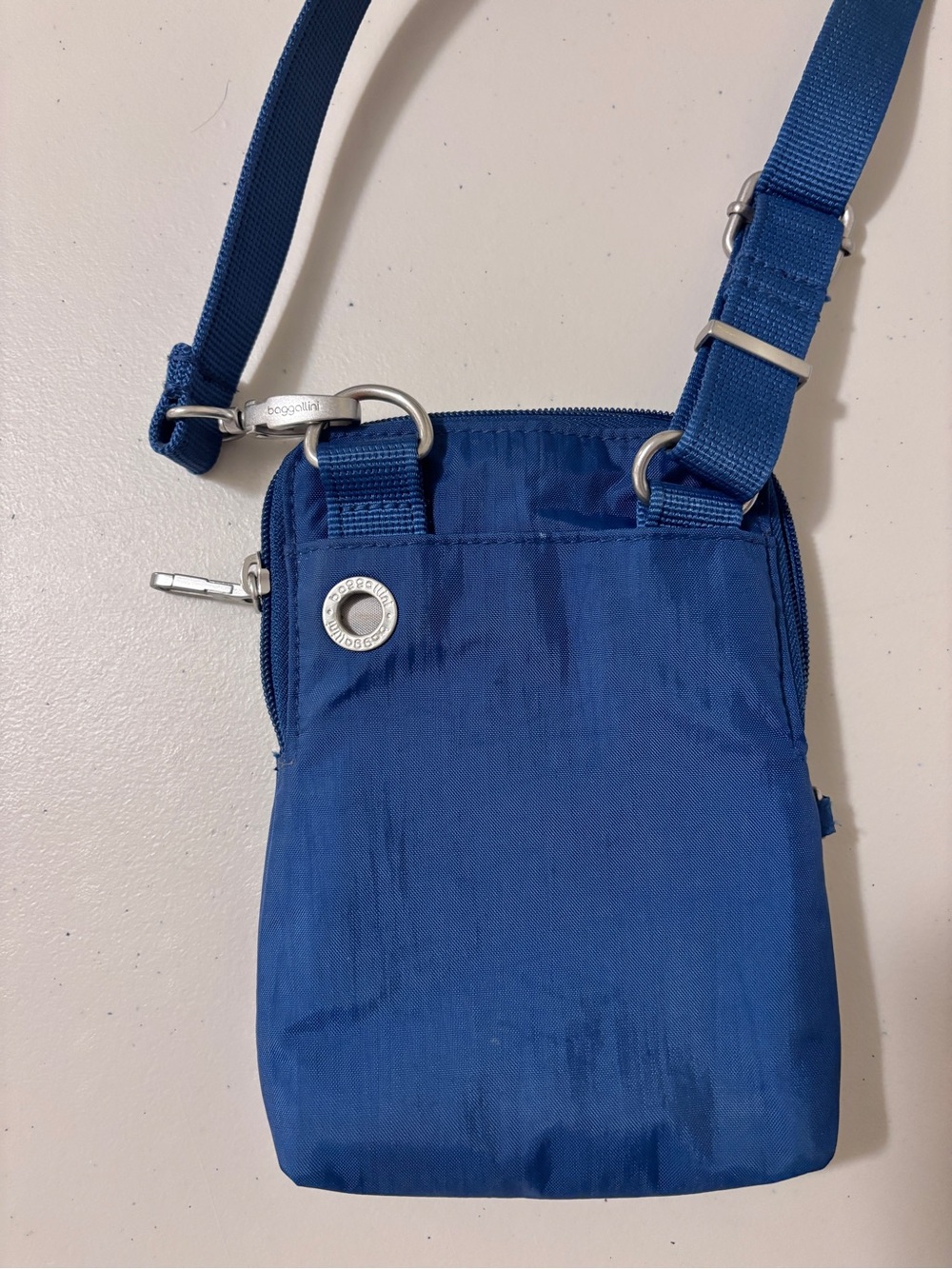 Baggallini Securtex Classic Anti Theft Activity Crossbody Bag Lapis Blue Travel - Picture 4 of 12